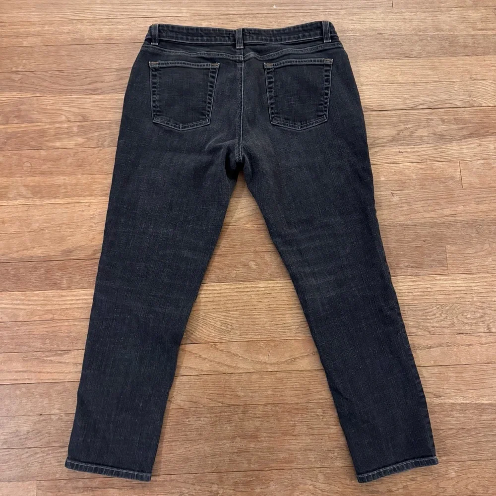 Eileen Fisher charcoal slim straight jeans pants size 10P b19